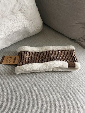 NWT - C.C Brown and Cream Sherpa-Lined Knit Headband